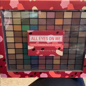 Eyeshadow Palette with Mirror